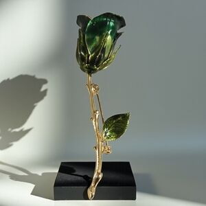 MCM Vintage Elegant Green and Gold Rose Brooch Unisex